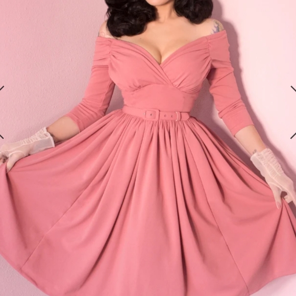 vixen by Micheline pitt Dresses & Skirts - XL BNWOT rose pink starlet vixen by Micheline pitt